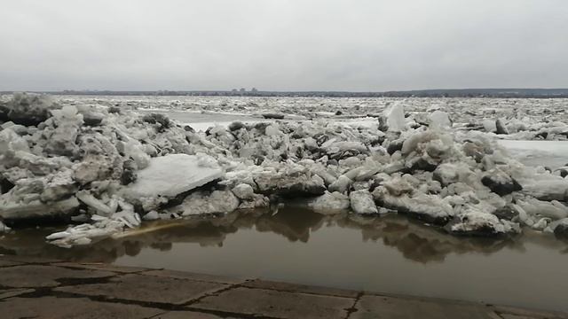 Жаль не ледоход смотреть онлайн