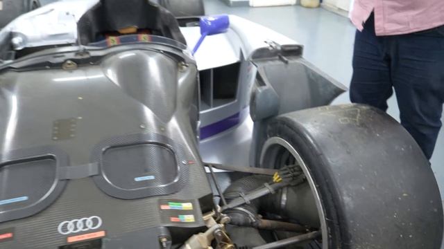 The Original LMP1 Audi R8 - Like You've Never Seen It Before! смотреть онлайн