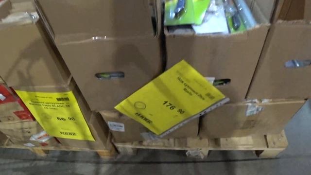 Магазин Маяк aka. Светофор. Хабаровск. Июнь 2021. смотреть онлайн