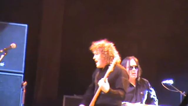 Over The Rainbow - Live in Kiev смотреть онлайн