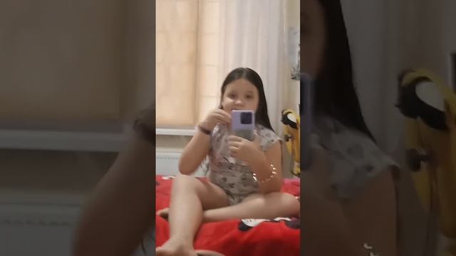 свет мой зеркальце скажи покажи мне кто тут G смотреть онлайн