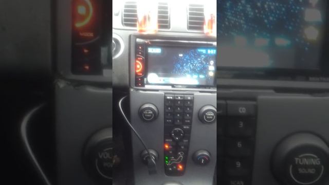 Volvo s40 radio swapped out смотреть онлайн