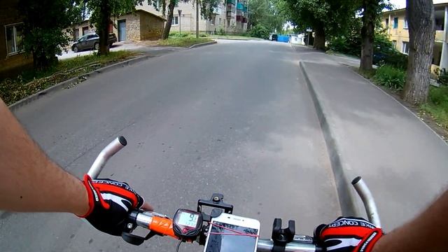 Заехал в какие то дачи и еле выехал из этого сектора смотреть онлайн