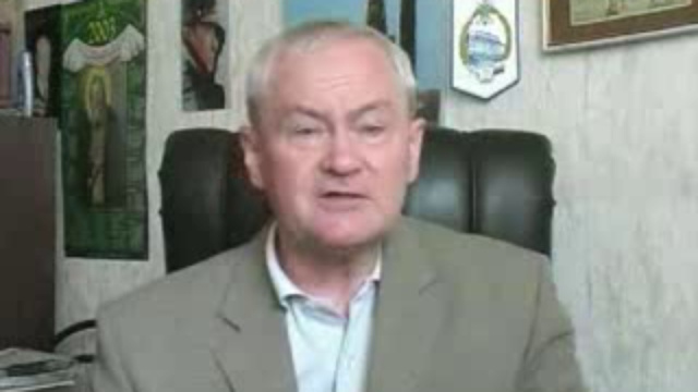 В России вся власть принадлежит евреям.