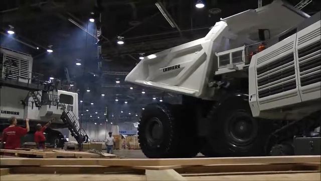 Самосвалы (топовые карьерные автосамосвалы) смотреть онлайн