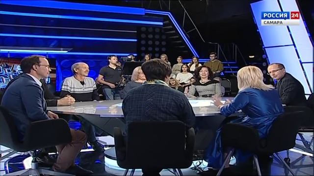 В объективе телекамер – легендарный танцевальный коллектив, празднующий свой юбилей. смотреть онлайн