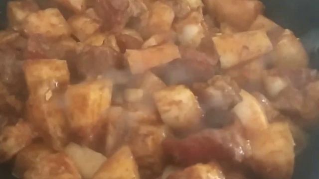 Грузинское блюдо #Оджахури# по-нашему запечённая картофель и мясом.??? смотреть онлайн