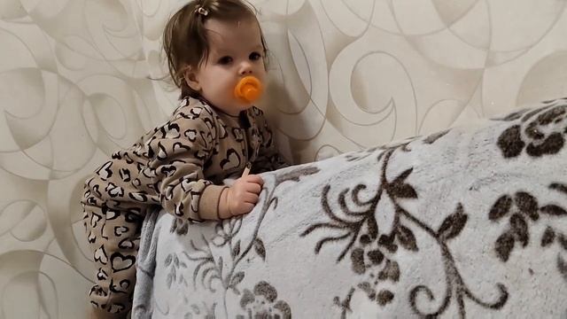 ВЛОГ/VLOG: ПОДАРКИ ОТ МУЖА НА НОВЫЙ ГОД | ПОДГОТОВКА К ПЕРВОМУ УТРЕННИКУ смотреть онлайн