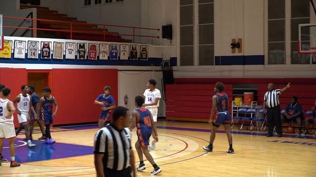 CHAT vs Fork Union Da'veon Boatright 2024 14 pts. 7 rbs. 3 asst. 2 blks. 1 stl. смотреть онлайн
