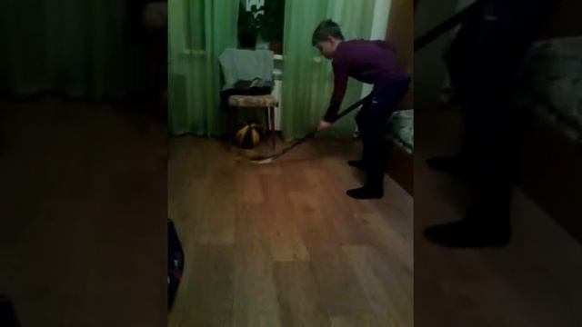 Буллиты + броски по хоккею смотреть онлайн