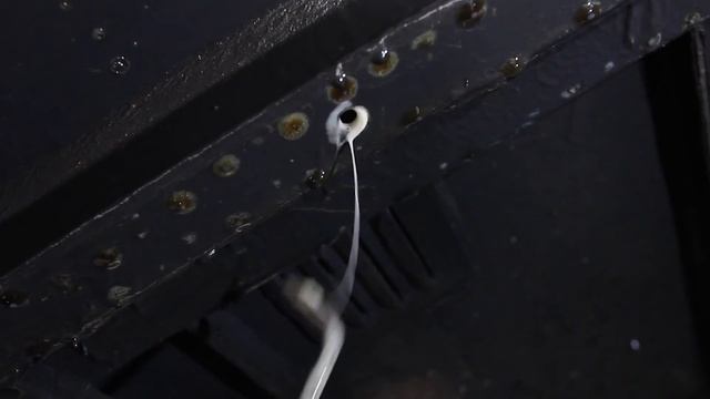 Как спасти ржавый автобус? I Антикоррозийная обработка автобуса Krown T40 смотреть онлайн