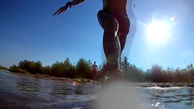 Едем на реку | Прыгаем с мешков | Эпично столкнулись!!! смотреть онлайн