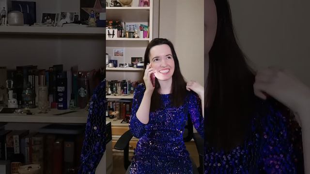 ТВОЯ ПОДРУГА КОТОРАЯ ВИДИТ ВО ВСЕМ НАМЕК смотреть онлайн