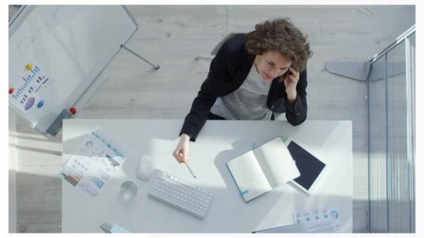 Customer Support vs Customer Service: What’s the Difference?