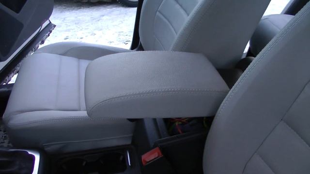 Авточехлы из экокожи для Фольксваген Тигуан 1 поколение  Установка авточехлов