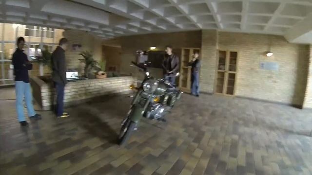 3d scan a Royal Enfield with a kinect смотреть онлайн