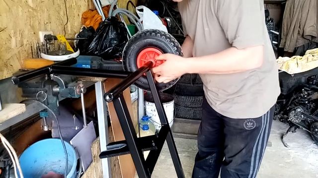 Тележка для хранения и перевозки, лодочного мотора гибрида. смотреть онлайн