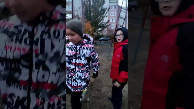 Разбор персонажей яйчко смотреть онлайн