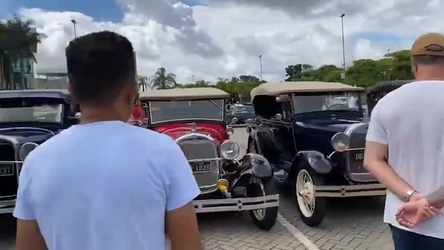 Primeiro encontro Model A Ford Club São Paulo no Mooca Plaza Shopping смотреть онлайн