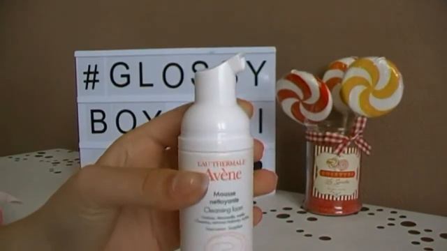 Découverte Glossybox du mois de mai 2017 avec Chloé смотреть онлайн