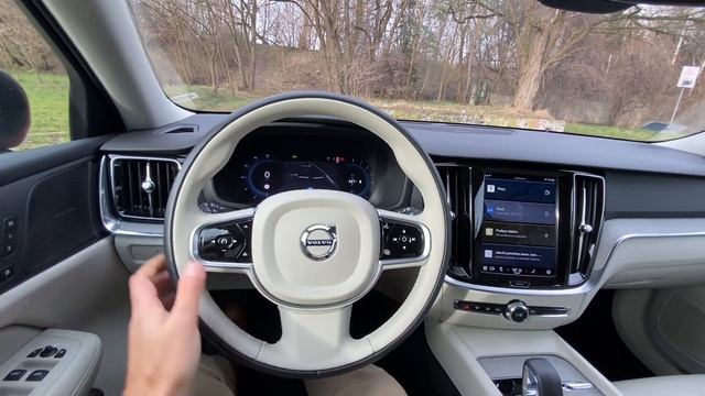 Volvo V60 B3 163 KM Mild Hybrid FWD 2023 - TEST - Auto z rąsi odc.5 смотреть онлайн
