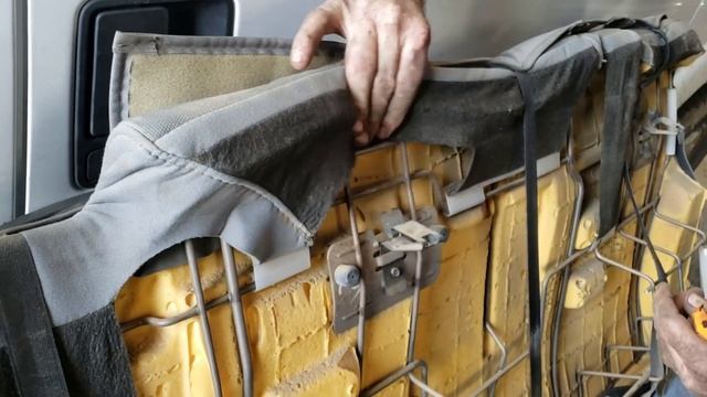 How to remove the back seat of F250 - 2011 / 2016 смотреть онлайн