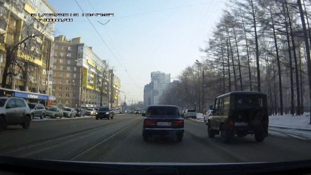 Камень прилетел смотреть онлайн