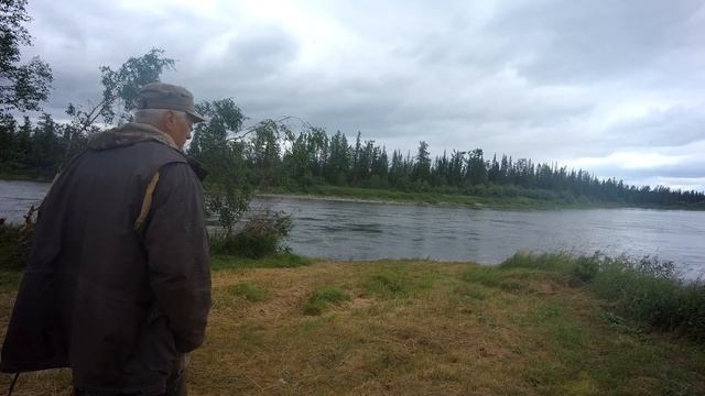 Сплав по реке Собь с рыбалкой. 8 серия смотреть онлайн