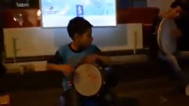 a little boy amazing in darbuka смотреть онлайн