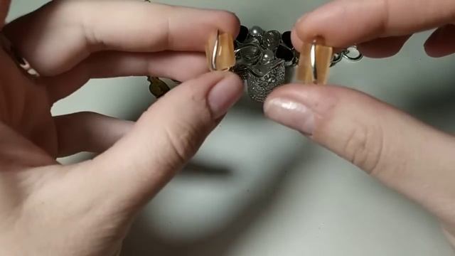 Серебряные украшения в продаже смотреть онлайн