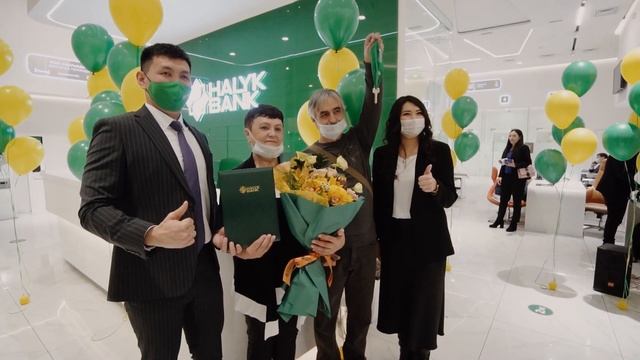 Halyk Bank разыграл пятую из семи квартир в рамках масштабной акции «Розыгрыш квартиры каждый месяц смотреть онлайн