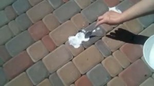как почистить помыть убрать масло с тротуарной плитки