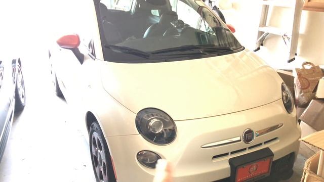 Garage Tour, BMW Project / Build Car, Mercedes, Audi, Fiat 500e Electtic Car & Press Car смотреть онлайн