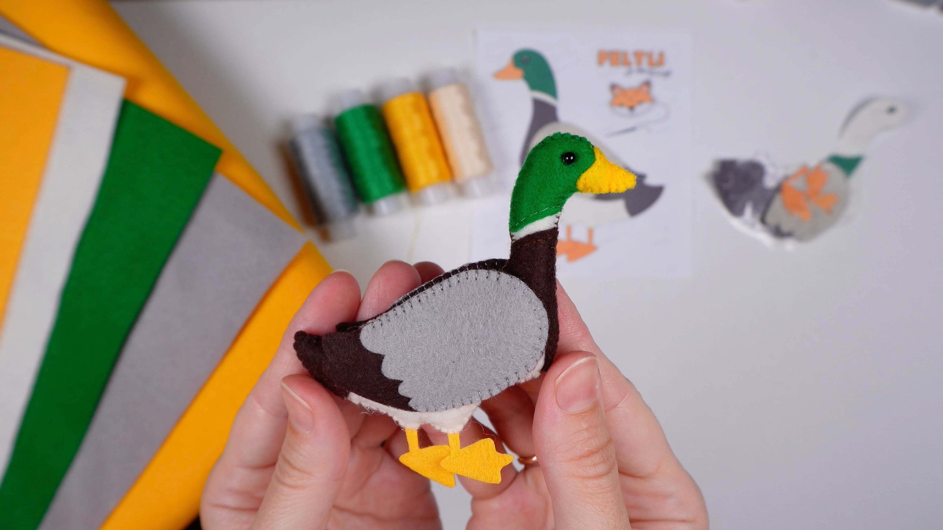 Мастер-класс Селезень из фетра своими руками / Как сшить селезня своими руками? / Азбука из фетра смотреть онлайн