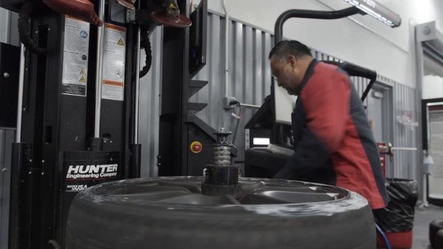 Why Service at Porsche West Houston смотреть онлайн