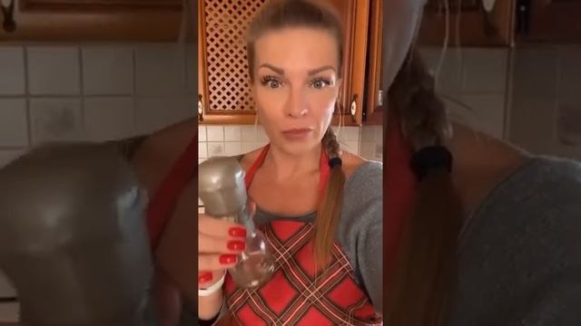 #ЛАЙФХАК #ИСПОЛЬЗУЕМ #СОЛОНКИ ДЛЯ#СПЕЦИЙ #МЕЛЕНКИ #ЗАБОТИМСЯ ОБ#ЭКОЛОГИИ И#ОКРУЖАЮЩЕЙ #СРЕДЕ SHORT смотреть онлайн