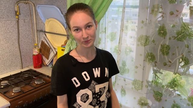 Самый ПРОСТОЙ рецепт Нежнейших БЛИНЧИКОВ на ГАЗИРОВАННОЙ ВОДЕ - Мы ВЛЮБИЛИСЬ в эти БЛИНЫ смотреть онлайн