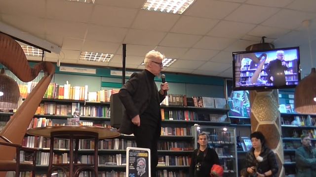 Э.Лимонов о Р.Кадырове,Макаревиче,Ельцине,Моторолле,Жириновском и вообще о жизни... смотреть онлайн