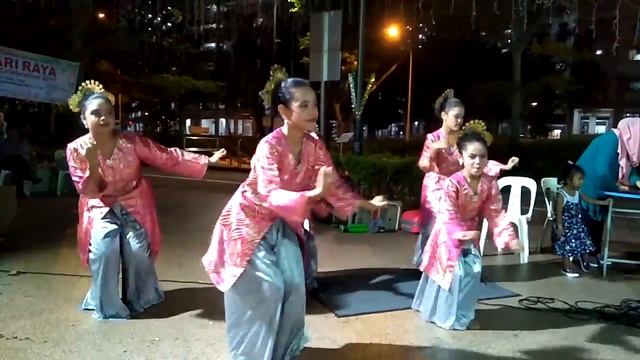 TJCC MAEC MALAY DANCE @ ZONE E 'HARI RAYA CELEBRATION 2019' Bersyukur Seadanya смотреть онлайн