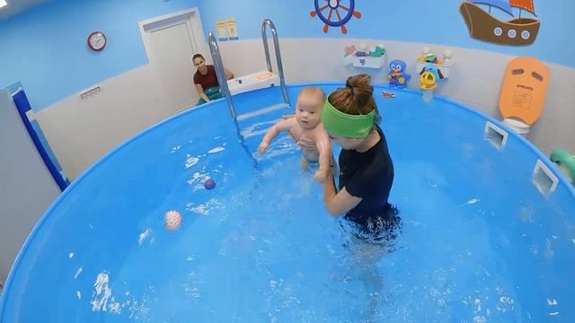 Детское плавание в Москве | Аквапузики Одинцово (ноябрь 2022) #05 смотреть онлайн