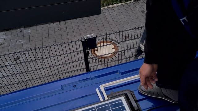 Солнечная панель с половинчатыми фотоэлементами на самодельный Автодом смотреть онлайн