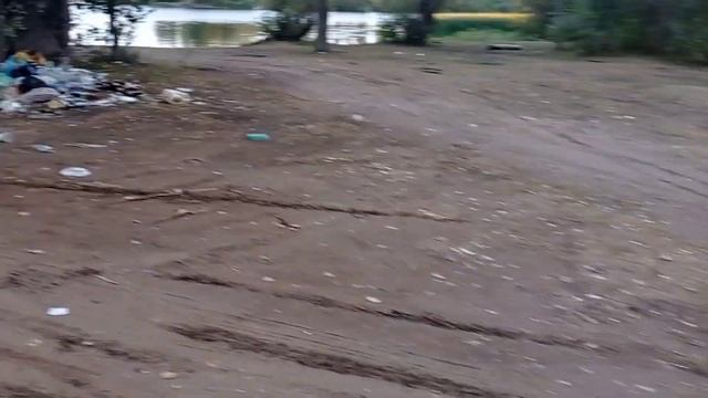 Учусь Станту на Питбайке покатушка по песку смотреть онлайн