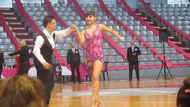 GUILLE Y ANDREA: SAMBA EN LLEIDA (9-3-2014) смотреть онлайн
