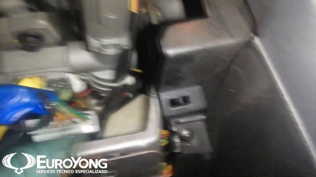 TESTIGO AIRBAG SSANGYONG *SOLUCIÓN* // DIAGNOSTICO // B1346 // EUROYONG смотреть онлайн