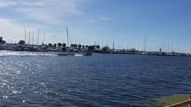 Таллинн прогулка вдоль реки Пирита к морю смотреть онлайн