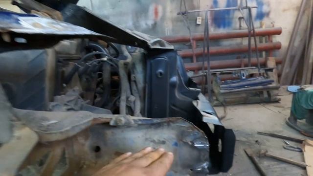 ВАЗ 2110. Полный перекрас и кривые лонжероны! АВТОМАСТЕР. смотреть онлайн