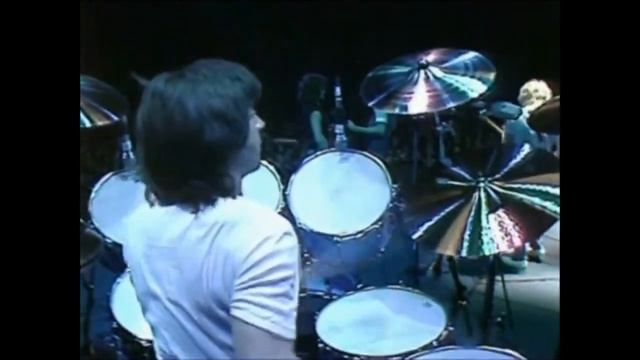 Статус Кво - Отцепись от руля / Status Quo - Don't drive my car смотреть онлайн