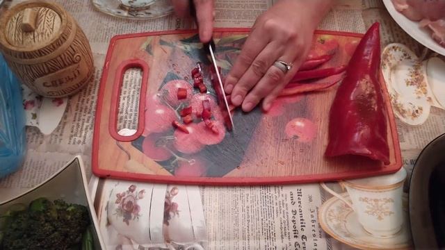 Куриные рулетики с овощами. Диетическое блюдо смотреть онлайн