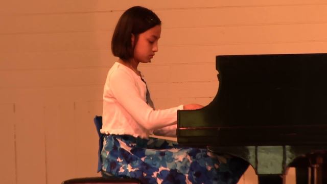 Ishani's Piano Recital смотреть онлайн
