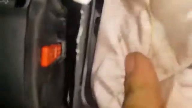 Лада гранта. Возможно ли это? Снятие взорванной подушки безопасности, без протыкания руля. смотреть онлайн